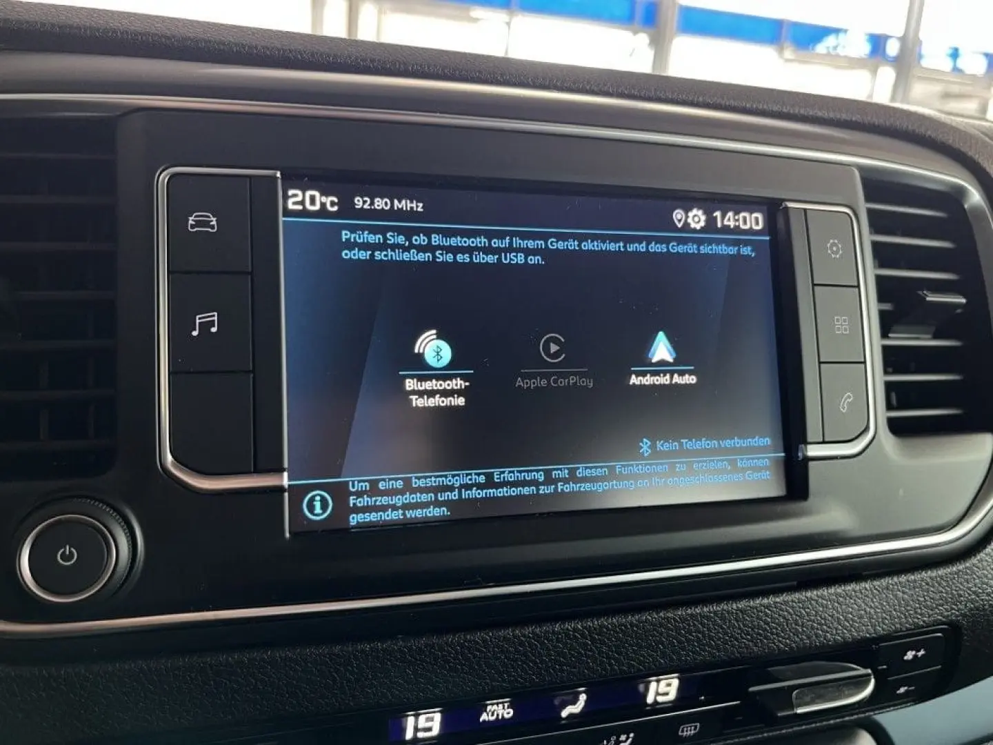 Peugeot Traveller L2 Active 2.0 HDI 150 CP 8 LOCURI