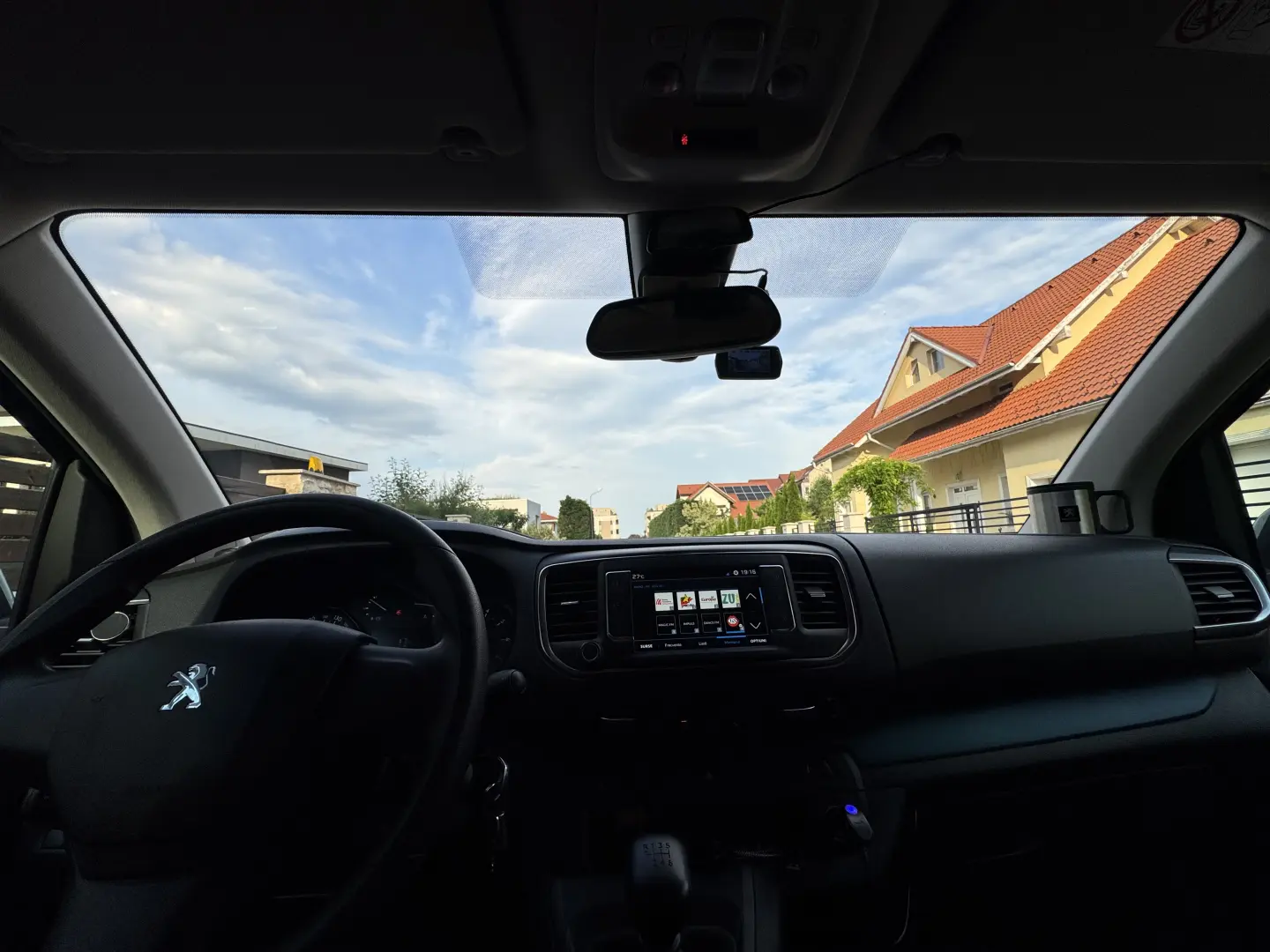 Peugeot Traveller L2 Active 2.0 HDI 150 CP 8 LOCURI