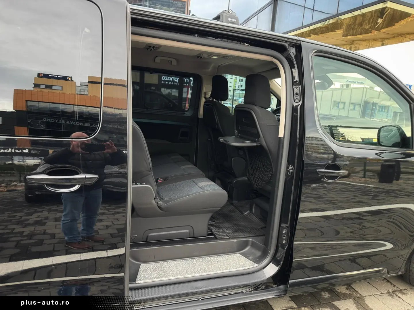 Peugeot Traveller L2 Active 2.0 HDI 150 CP 8 LOCURI