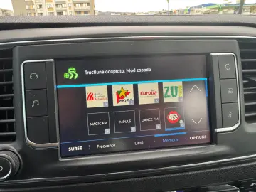 Peugeot Traveller L2 Active 2.0 HDI 150 CP 8 LOCURI