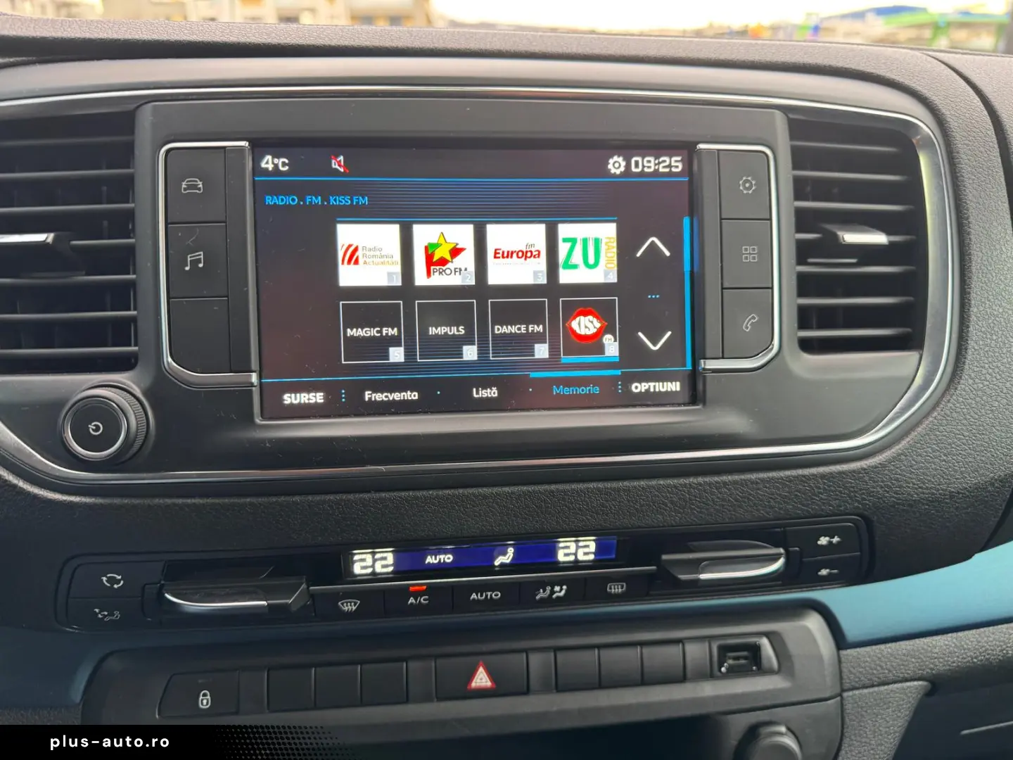 Peugeot Traveller L2 Active 2.0 HDI 150 CP 8 LOCURI