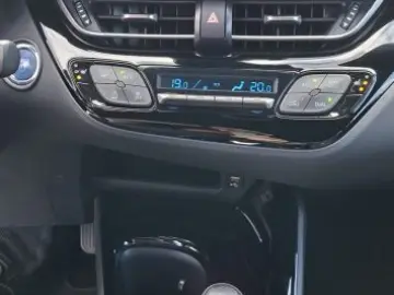 C-HR 2.0 Hybrid Team Deutschland