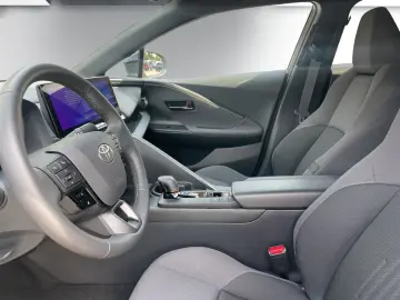 C-HR 2.0 Plug-in Hybrid Team
