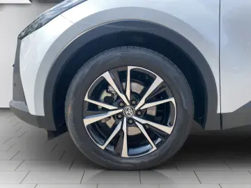 C-HR 2.0 Plug-in Hybrid Team