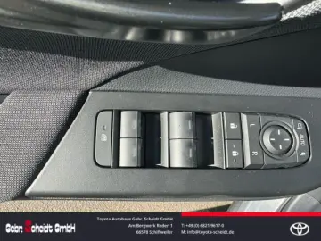 C-HR 2.0 Hybrid Team Deutschland Navi digitales 