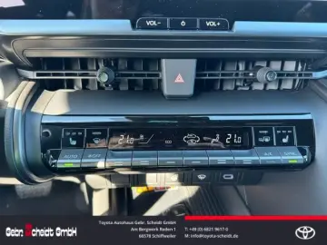 C-HR 2.0 Hybrid Team Deutschland Navi digitales 