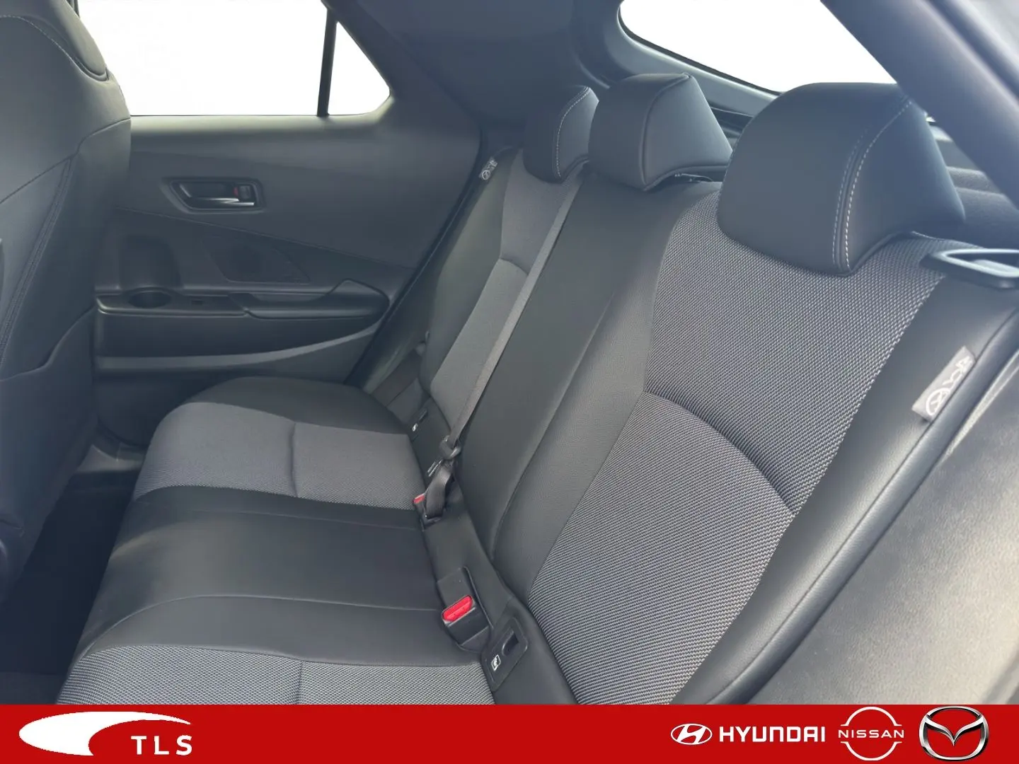 C-HR Hybrid FWD Lounge 2.0 EU6e Navi LED ACC El.