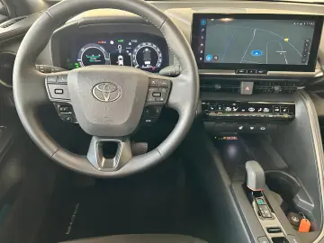 C-HR 2.0-l-VVT-i Plug-in Hybrid Team D Technikp.