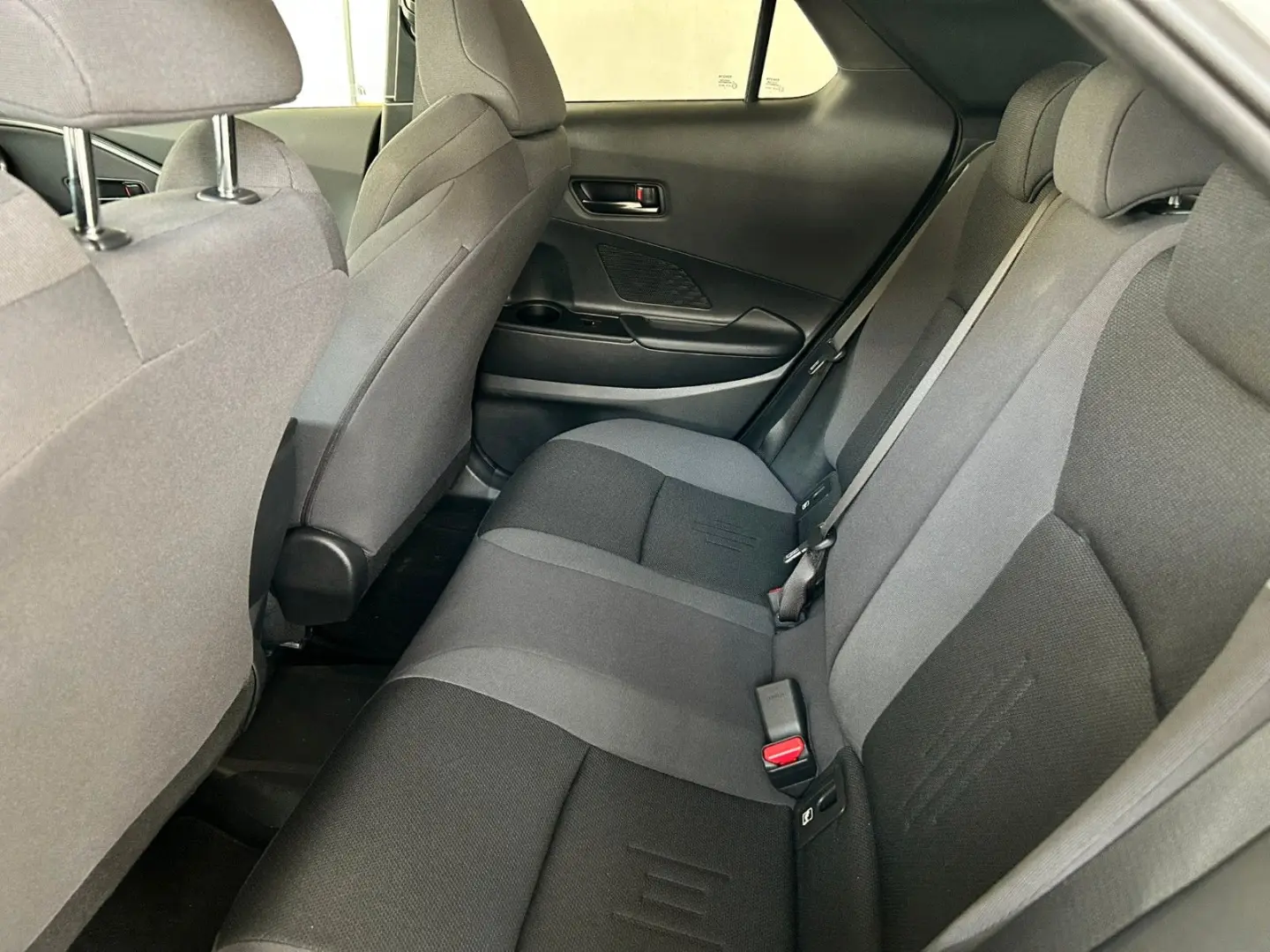 C-HR 2.0-l-VVT-i Plug-in Hybrid Team D Technikp.