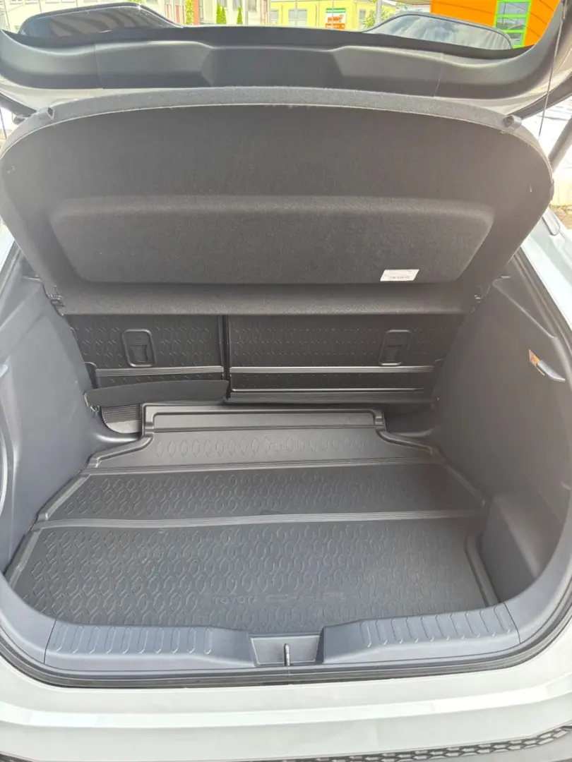 C-HR 2,0 Hybrid AWD GR Sport JBL TOPFAHRZEUG