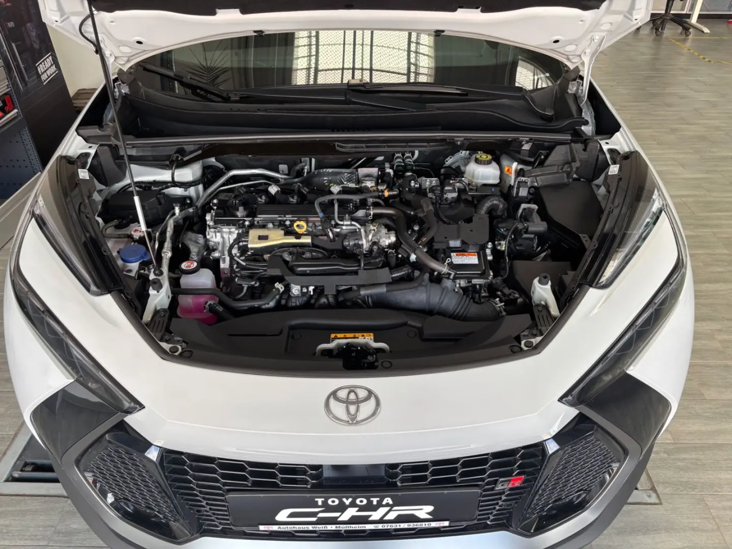 C-HR 2,0 Hybrid AWD GR Sport JBL TOPFAHRZEUG