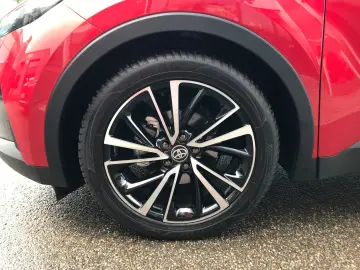 C-HR Hybrid 2.0L Lounge