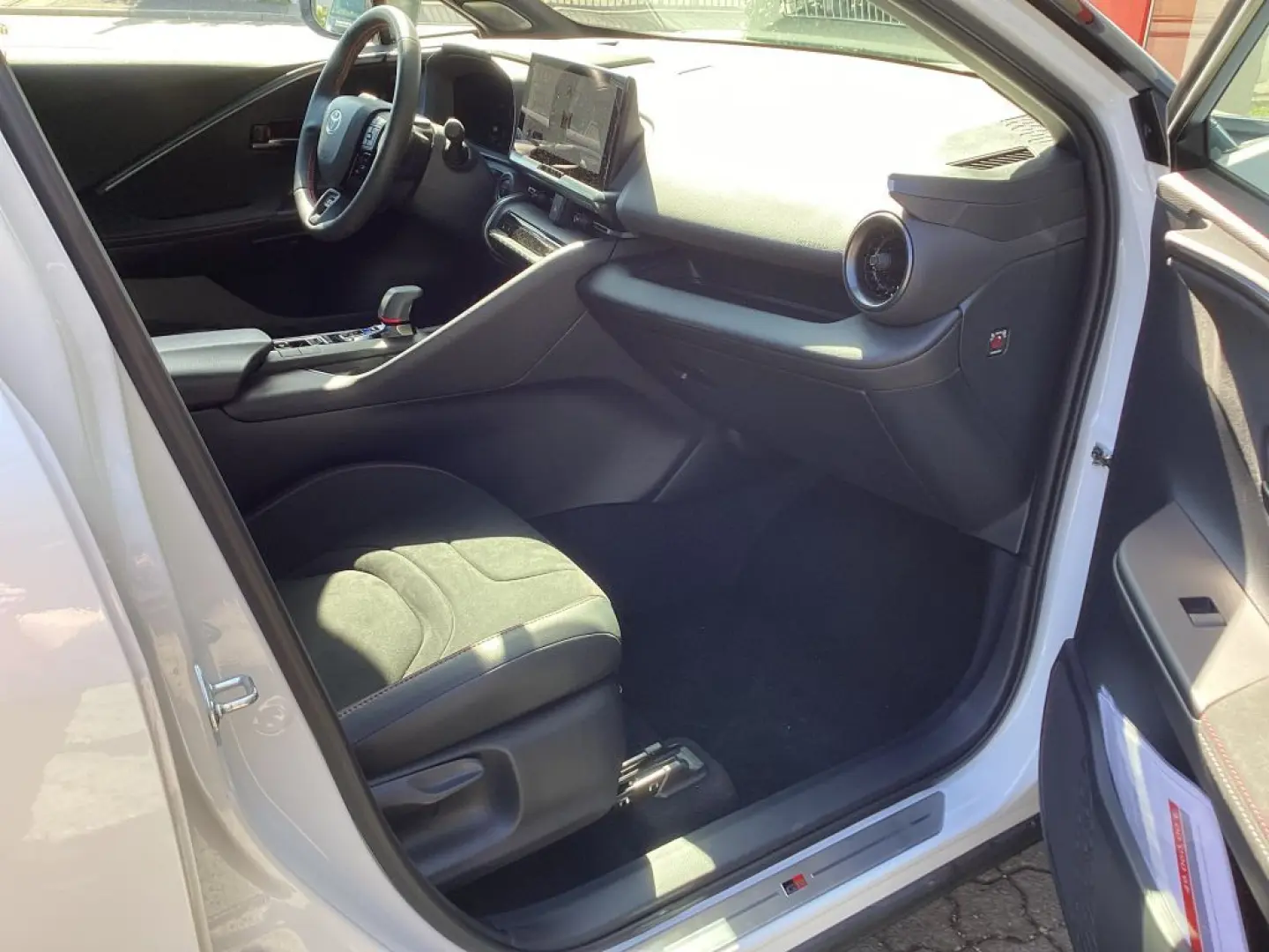 C-HR 2.0 Plug-in-Hybrid GR SPORT