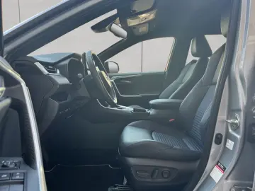 RAV 4 2.5 4x4 Hybrid Style Selection
