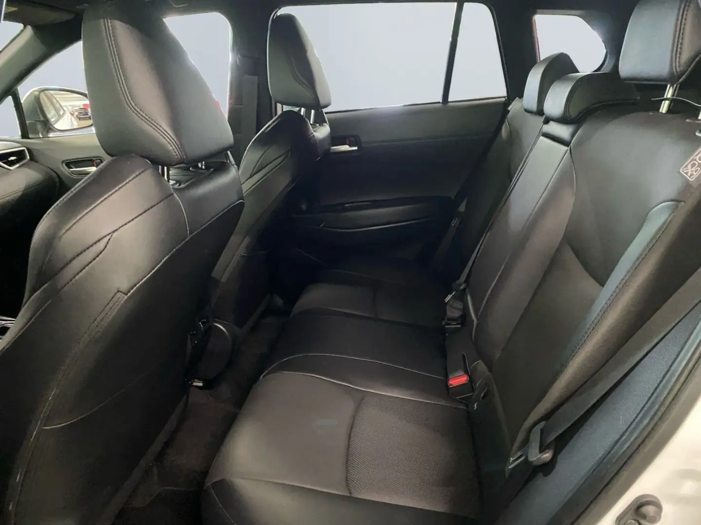 Corolla Cross Hybrid 2.0i Lounge*Leder*Navi*Pano