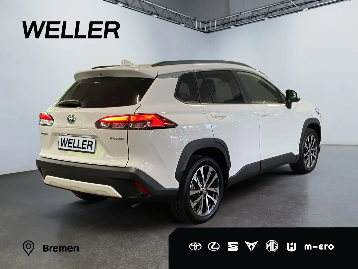 Corolla Cross Hybrid 2.0i Lounge*Leder*Navi*Pano