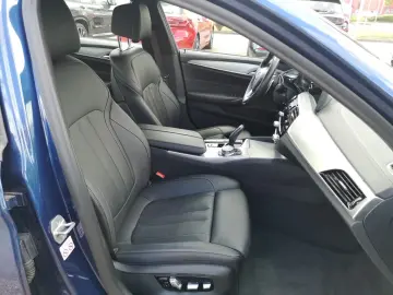 540 i xDrive Luxury Line LASER+LEDER+NAVI+PDC
