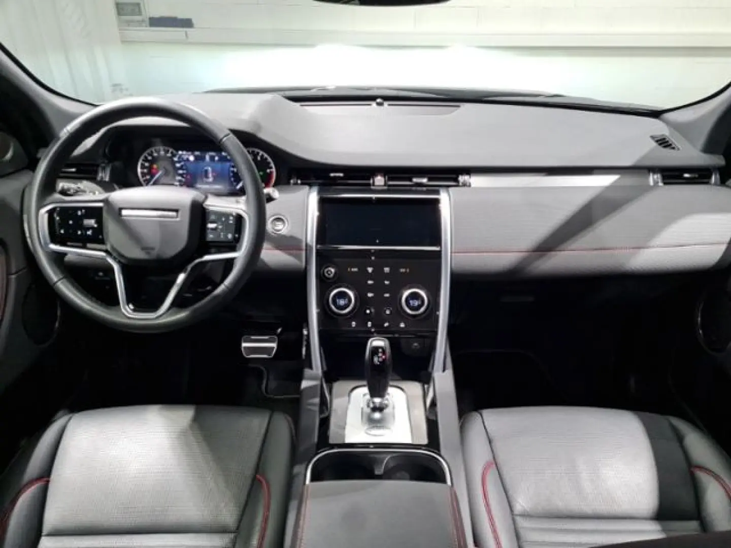 Discovery Sport D200 R-Dynamic SE AWD