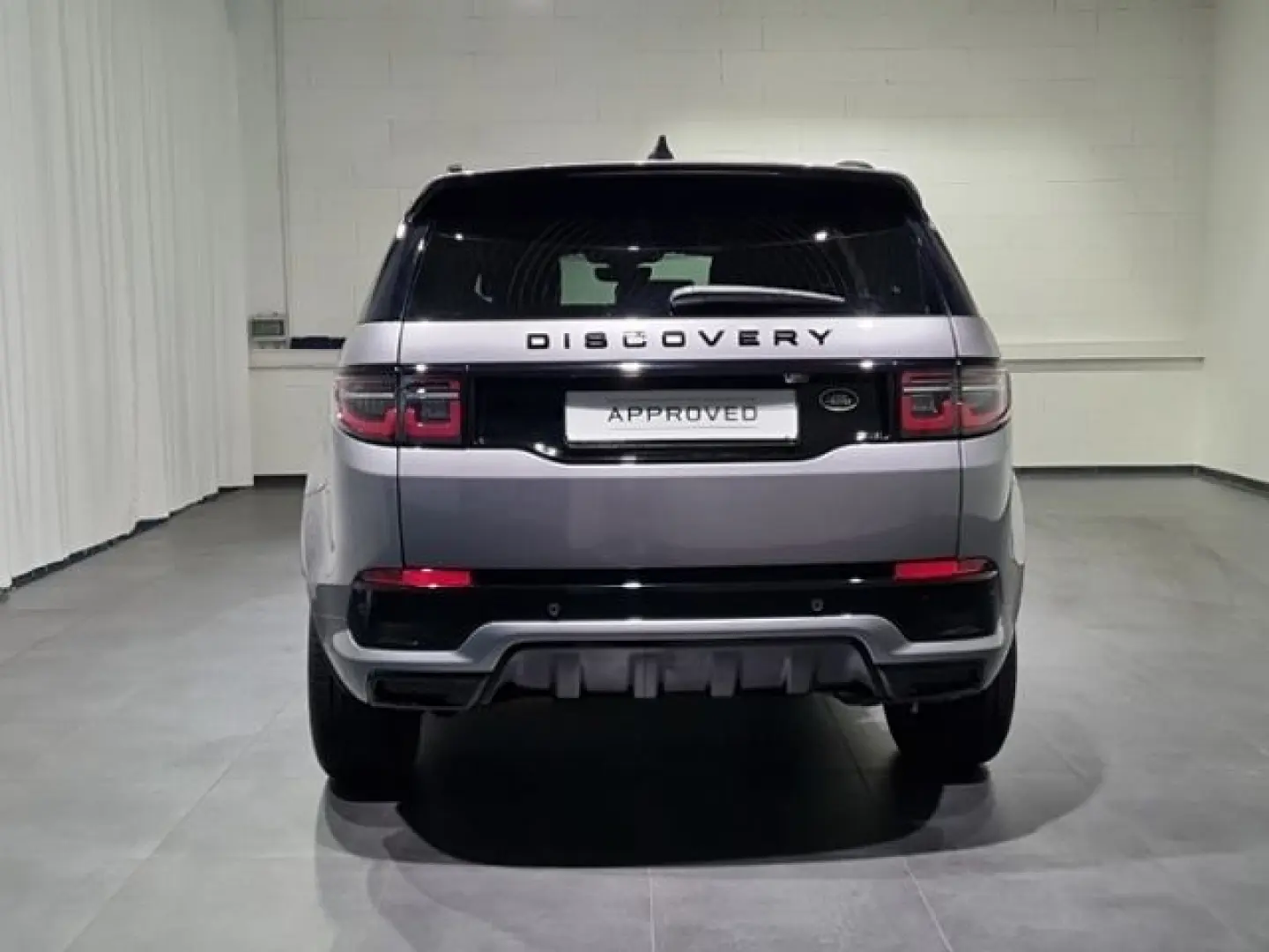 Discovery Sport D200 R-Dynamic SE AWD