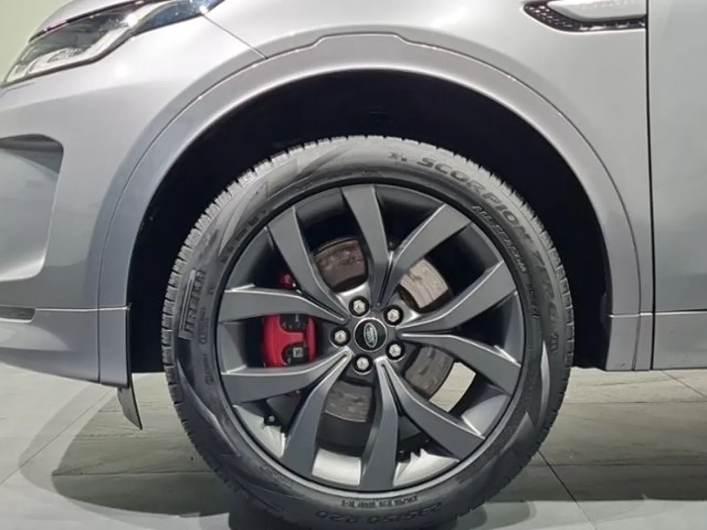 Discovery Sport D200 R-Dynamic SE AWD