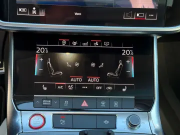 S7 3.0 TDI quattro LED NAVI LEDER PANORAMA