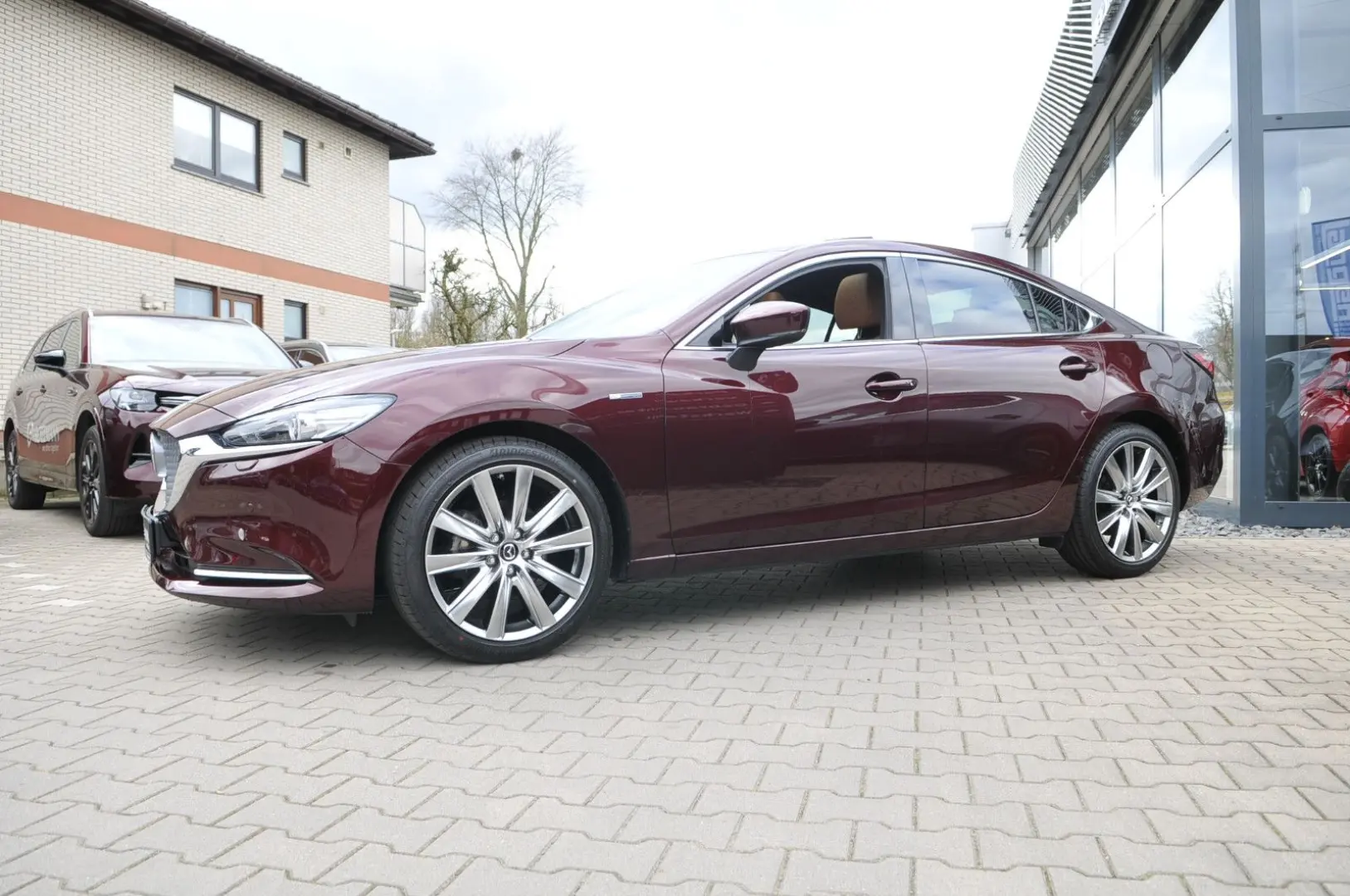Mazda 6 Lim. 20th Anniversary*GSD*HUD*LEDER*360°