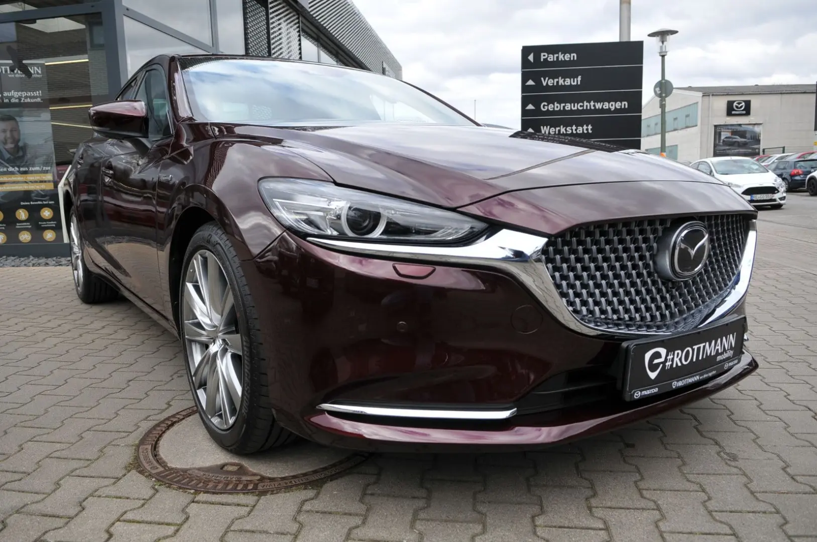 Mazda 6 Lim. 20th Anniversary*GSD*HUD*LEDER*360°