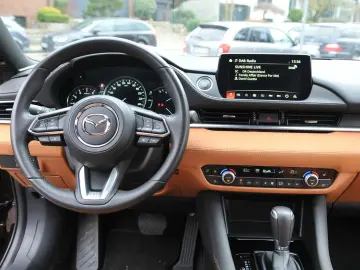 Mazda 6 Lim. 20th Anniversary*GSD*HUD*LEDER*360°
