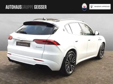 Grecale Modena Hybrid AWD MJ 23 ACC HUD LED SD