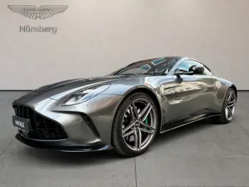 V8 Vantage