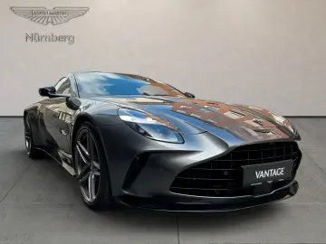 V8 Vantage