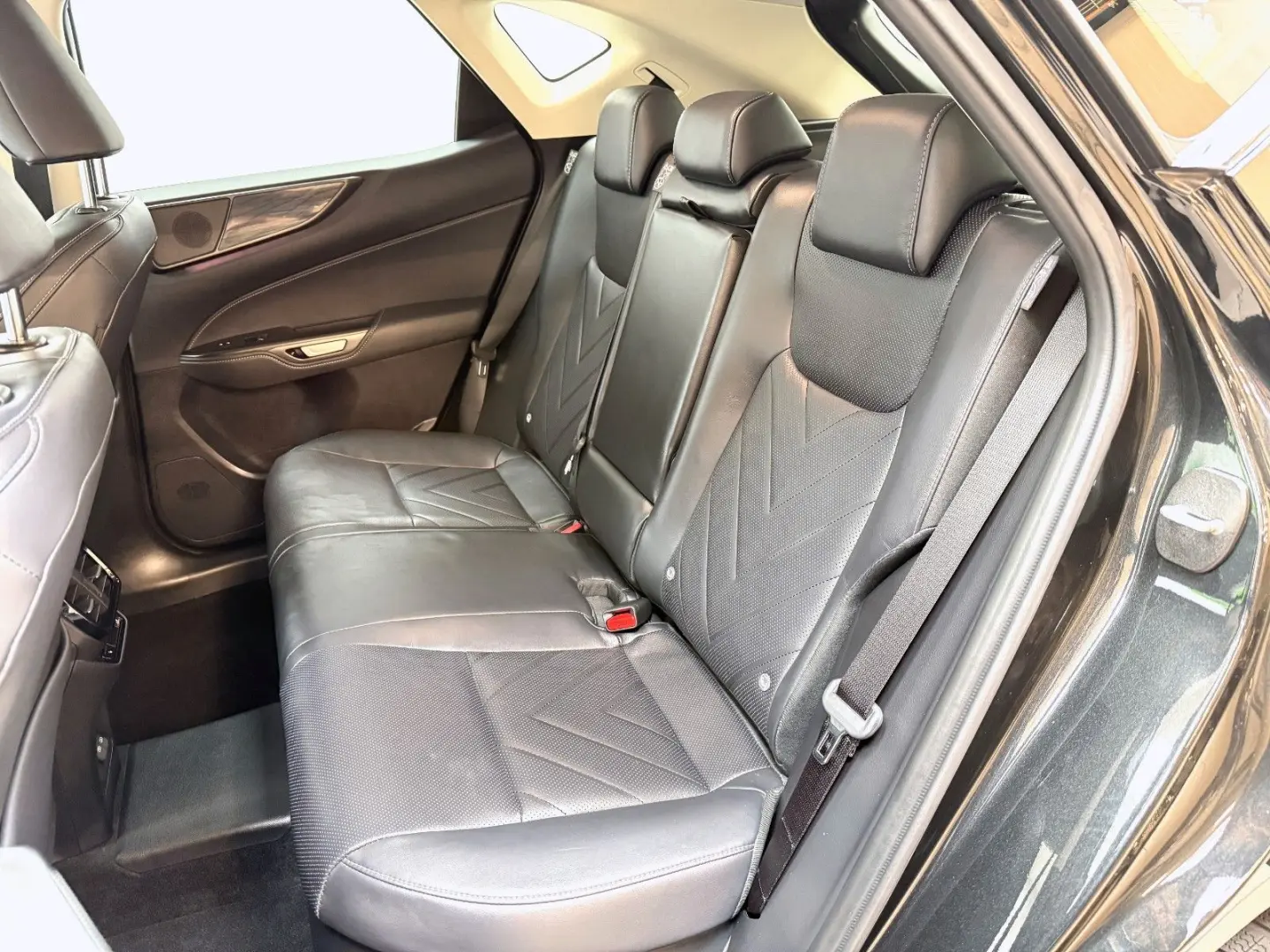 NX 450 h+ E-Four Executive Line / 360° / MEMORY