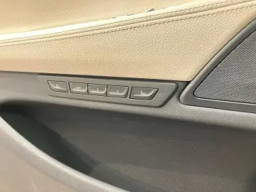740d xDrive DrivAssProf+Innovation+Komfortsitze