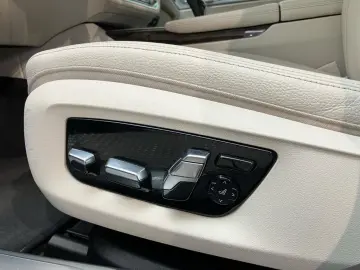 740d xDrive DrivAssProf+Innovation+Komfortsitze