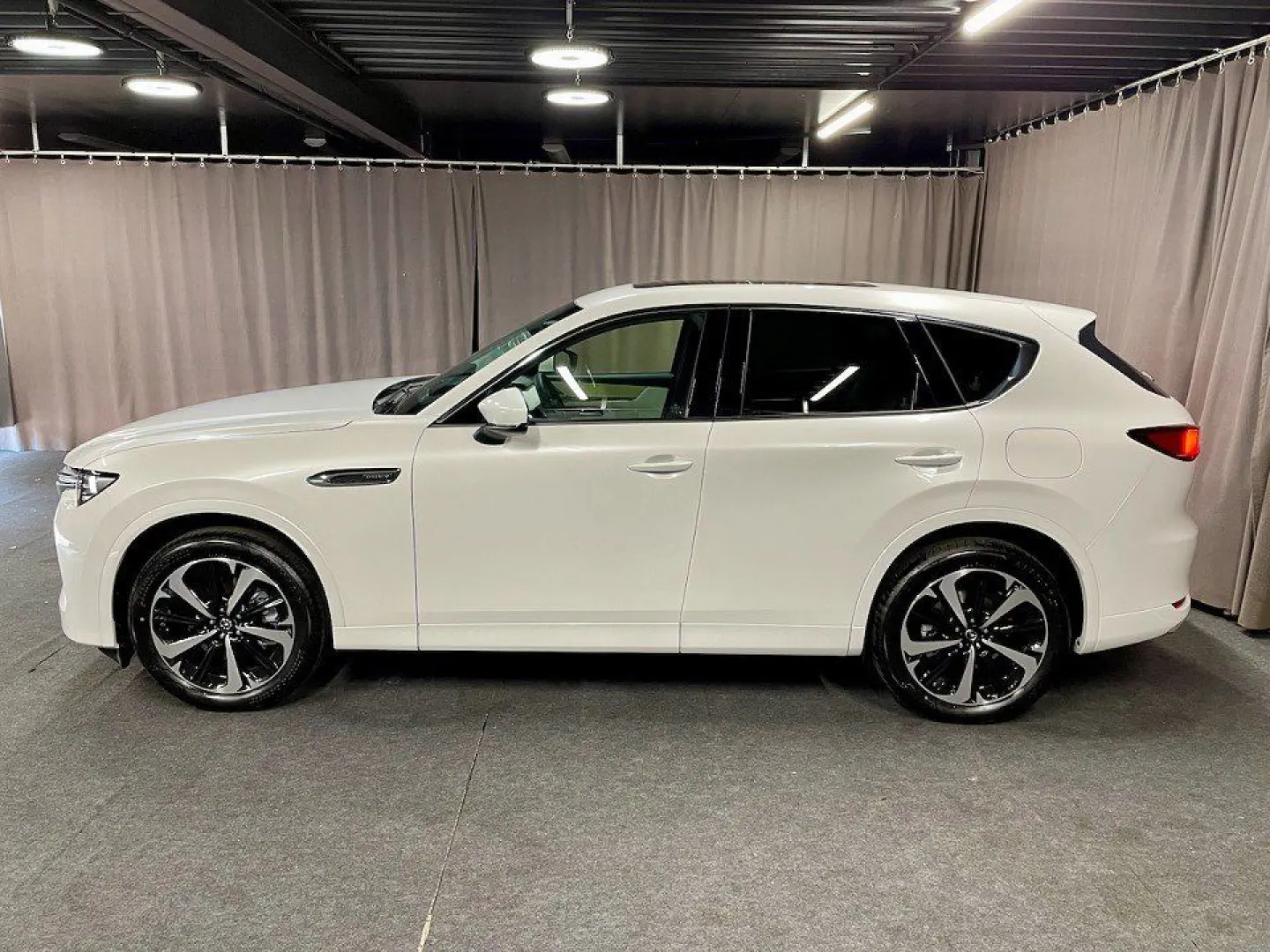 Mazda CX-60 PHEV TAKUMI*DRIVER+SOUND+PANO-GSD*