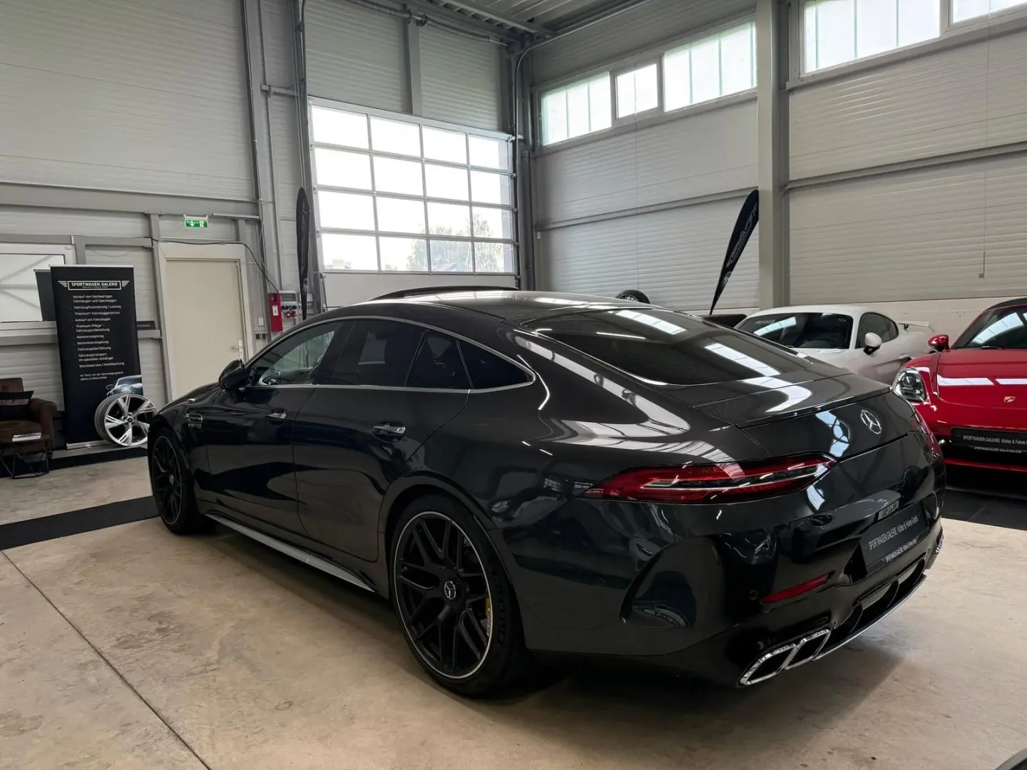 AMG GT 4trg/Burmester/Bi-Color/Massage/Multibeam