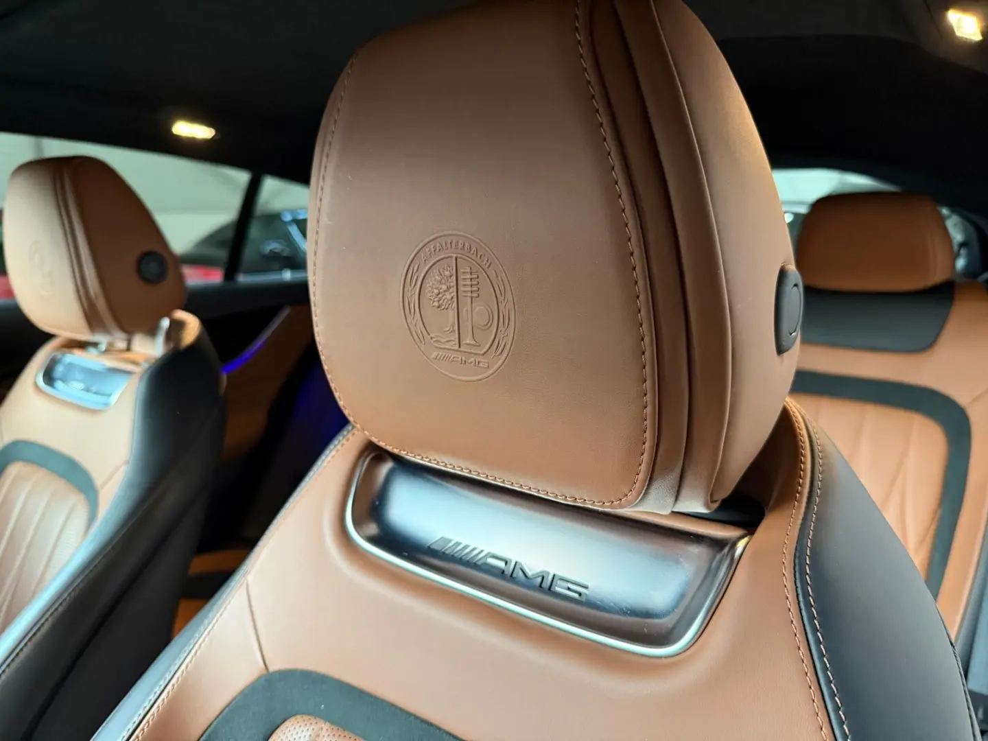 AMG GT 4trg/Burmester/Bi-Color/Massage/Multibeam