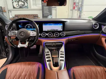 AMG GT 4trg/Burmester/Bi-Color/Massage/Multibeam