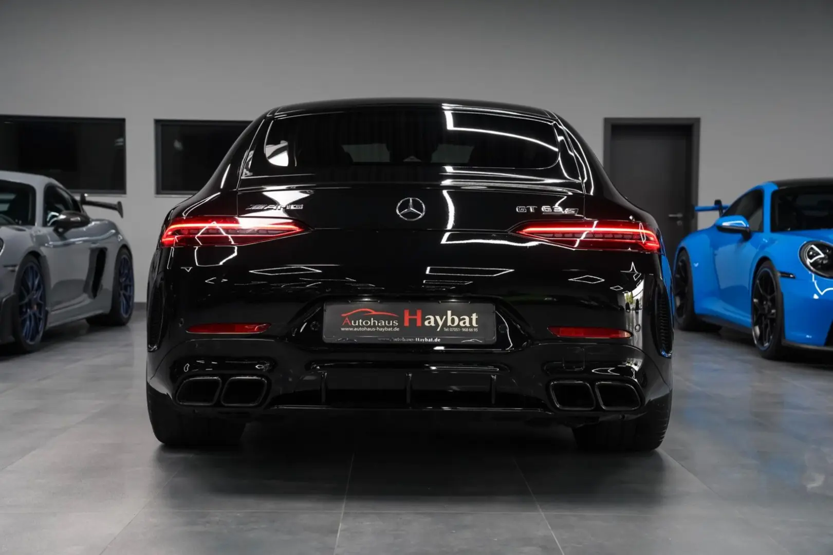 AMG GT 63 S 4Matic+ Exclusiv-HeadUp-21