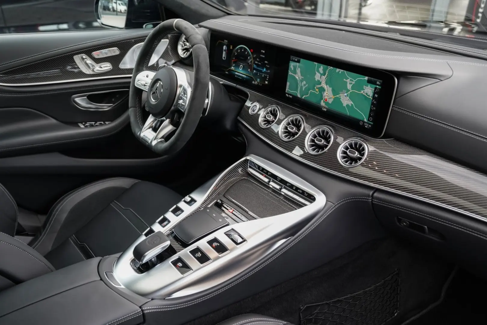 AMG GT 63 S 4Matic+ Exclusiv-HeadUp-21