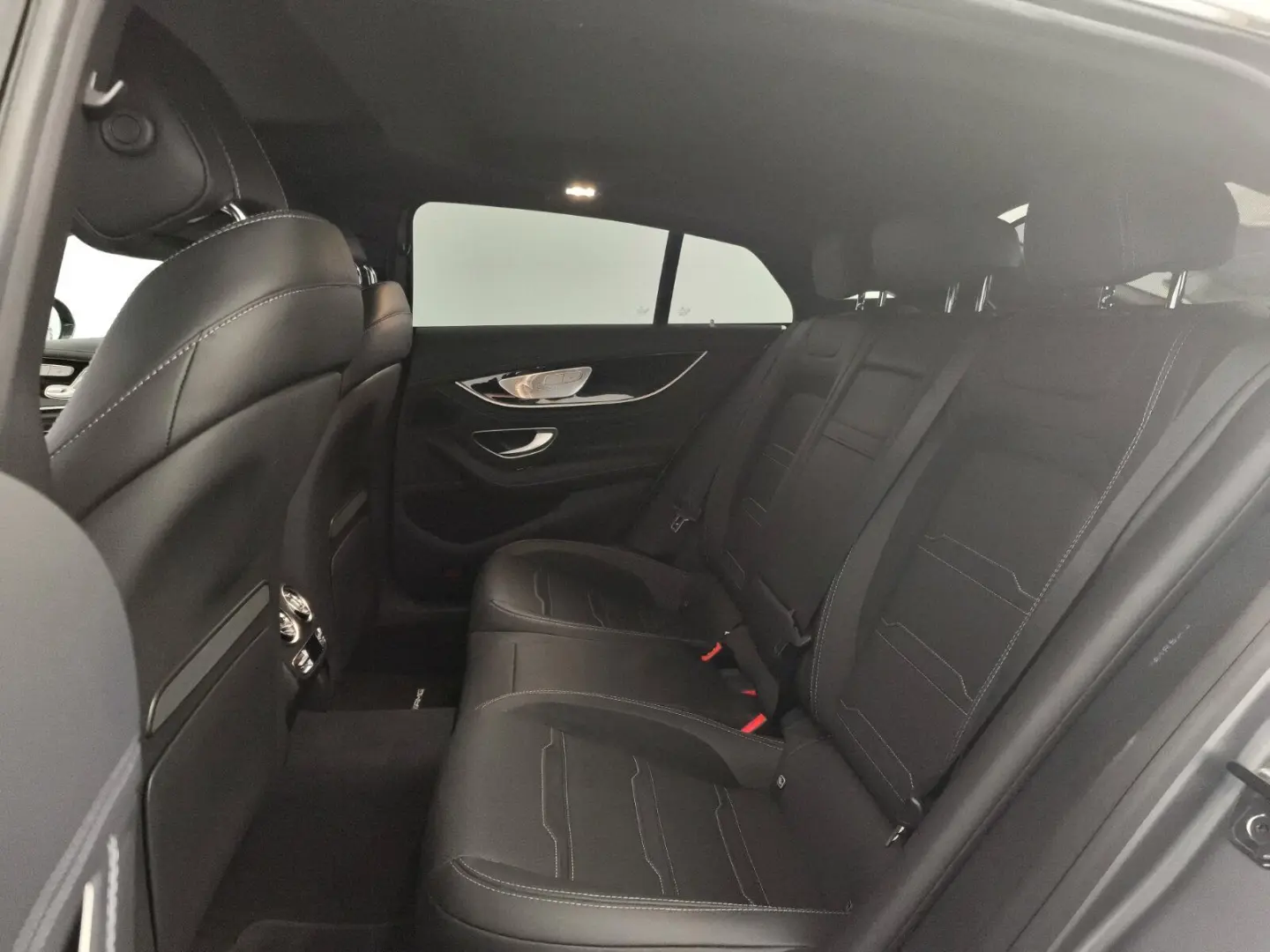 GT 53 4M+ Burmester PerfoAbgas Massage Pano Memo