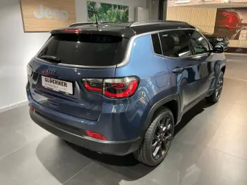 Compass PHEV S 4xe 240PS PARKPAKET