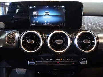 GLB 200 d 4MATIC STYLE*BUSINNES*NAVI*Rü-KAMERA*L