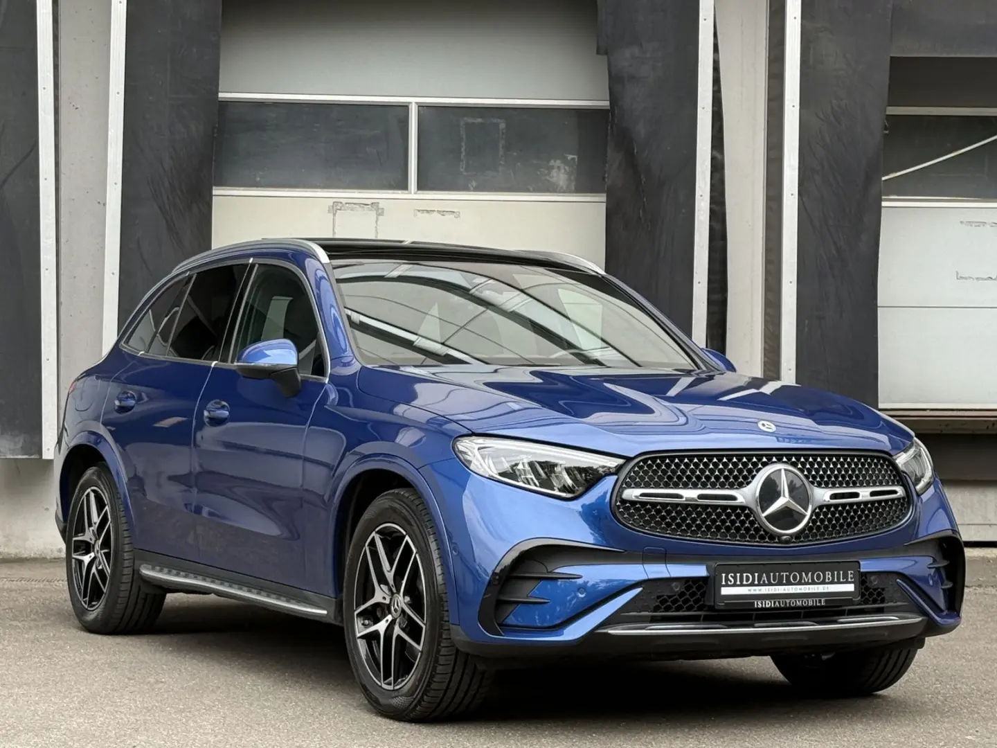 GLC 200 AMG 4-Matic LED Pano Navi Rü-Kamera AHK