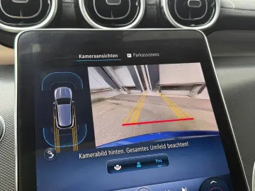 GLC 200 AMG 4-Matic LED Pano Navi Rü-Kamera AHK