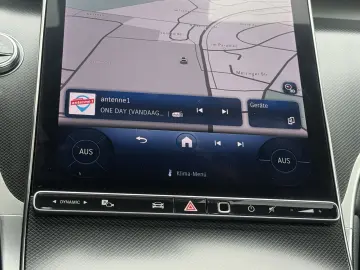 GLC 200 AMG 4-Matic LED Pano Navi Rü-Kamera AHK
