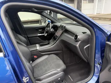 GLC 200 AMG 4-Matic LED Pano Navi Rü-Kamera AHK