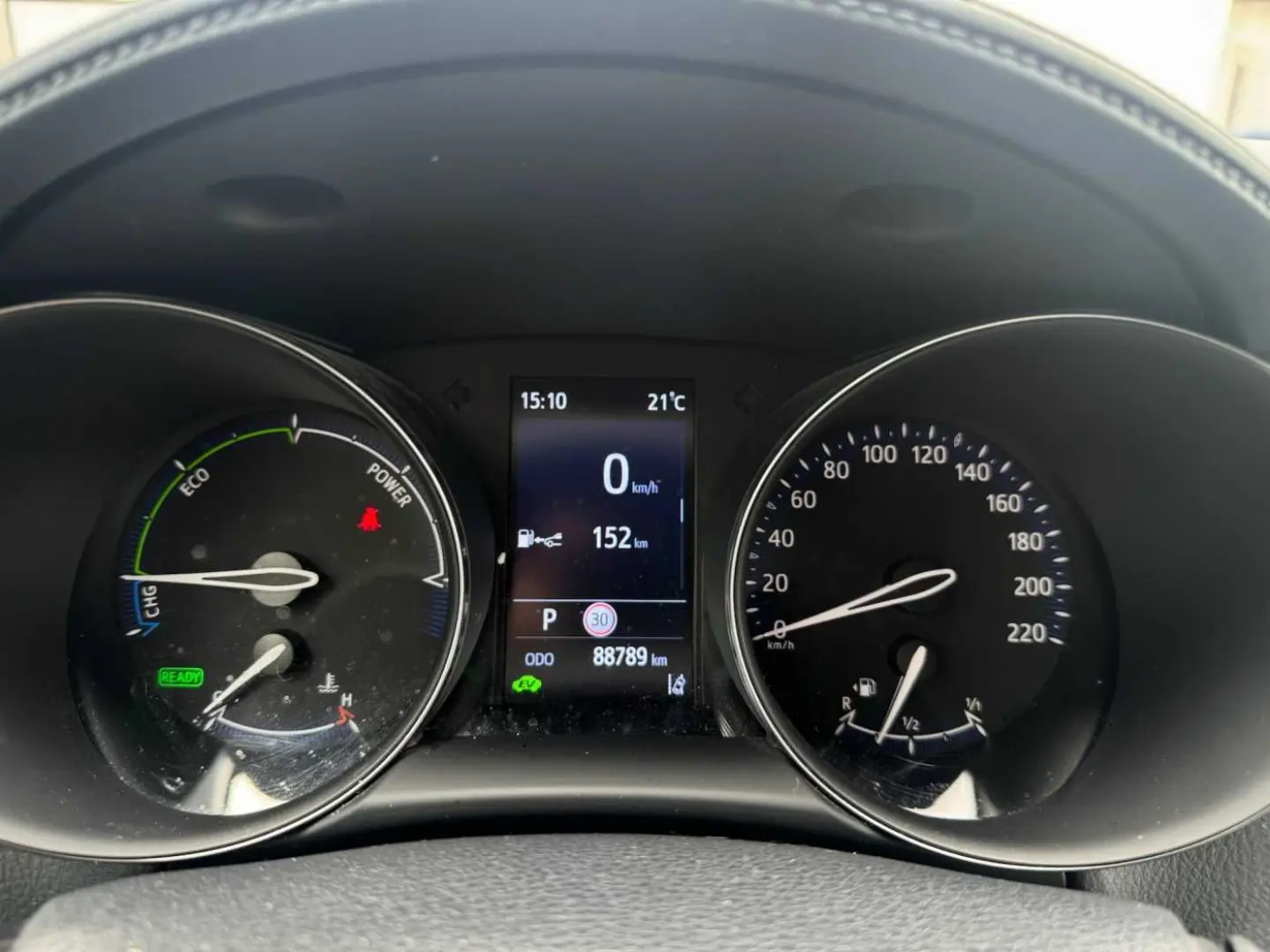 C-HR Hybrid Team D * All-Wetter-Reifen *
