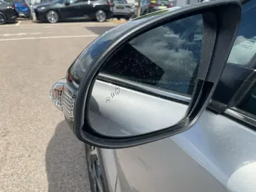 C-HR HYBRID TEAM D 1.8 16V NAVI+ACC+BI-LED+RFK+S