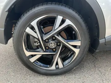 C-HR HYBRID TEAM D 1.8 16V NAVI+ACC+BI-LED+RFK+S